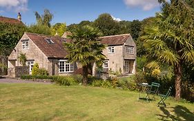 Lavender Cottage Bath